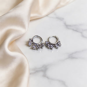 triple bead cluster hinged Earrings